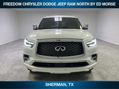 Used 2021 INFINITI QX80 Sensory w/ Cargo Package RWD image 2