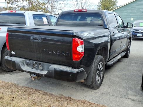 Used 2020 Toyota Tundra Limited w/ Limited Premium Package AWD/4WD image 4