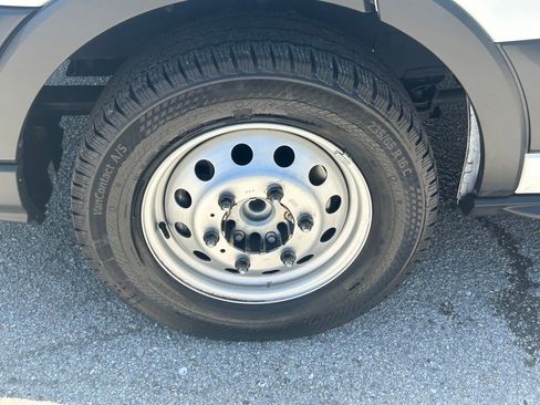 Used 2024 Ford Transit 350 Low Roof image 17