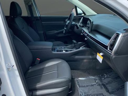 New 2026 Kia Sorento S AWD/4WD image 25
