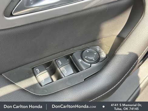 Used 2022 Chevrolet Blazer LT FWD image 10