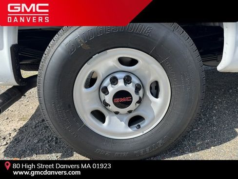 New 2025 GMC Savana 2500 w/ Driver Convenience Package image 9