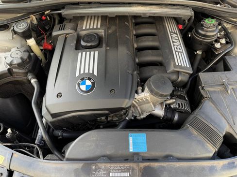 Used 2008 BMW 328i Convertible image 22