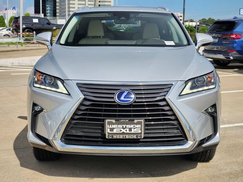 Used 2018 Lexus RX 450hL Premium w/ Premium Package AWD/4WD image 2