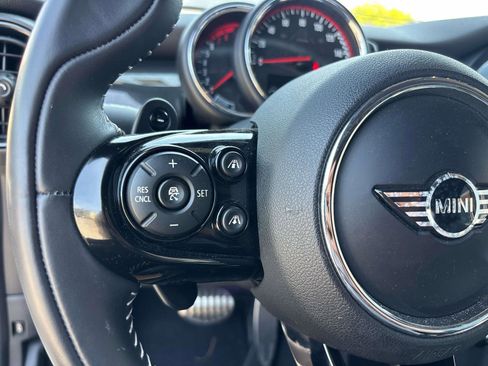 Used 2019 MINI Cooper John Cooper Works w/ Signature Upholstery Package FWD image 19