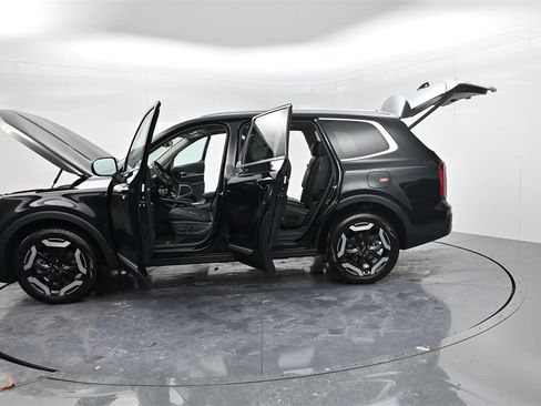 New 2025 Kia Telluride S image 60