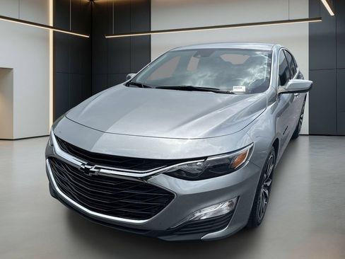 Used 2023 Chevrolet Malibu RS w/ LPO, Floor Liner Package FWD image 11
