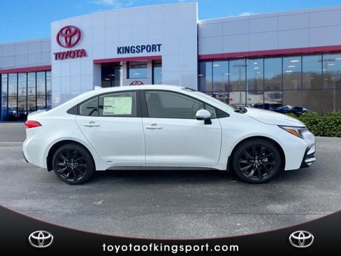 New 2026 Toyota Corolla SE image 5