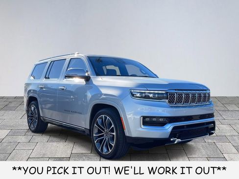 Used 2022 Jeep Grand Wagoneer Series III w/ Rear Seat Video Group 1 image 1