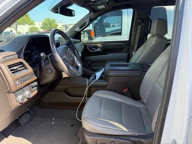 Used 2021 GMC Yukon SLT w/ SLT Luxury Package RWD image 5