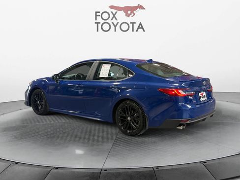 Used 2025 Toyota Camry SE w/ Multimedia Upgrade Package FWD image 4