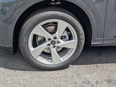New 2026 Audi Q5 Premium Plus AWD/4WD image 10