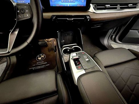 Certified 2024 BMW X1 xDrive28i w/ Convenience Package AWD/4WD image 17