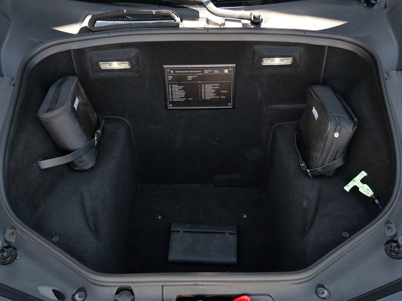 Used 2018 Ferrari 488 Spider RWD image 31