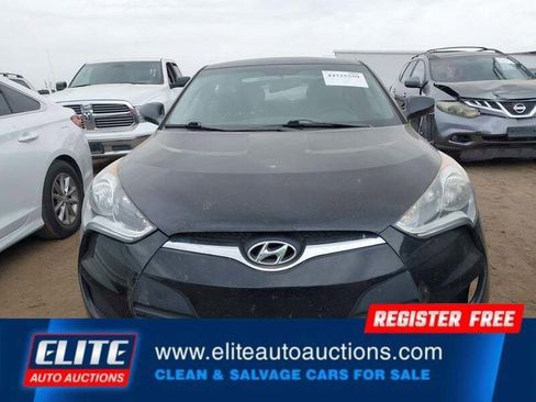 Used 2016 Hyundai Veloster image 11