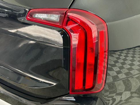 Used 2025 Kia Telluride S FWD image 34