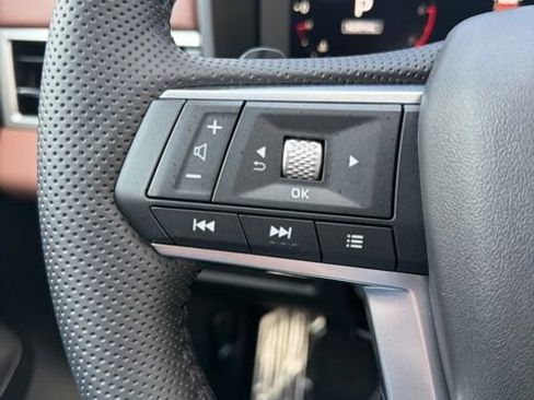 New 2026 Mitsubishi Outlander SEL FWD image 14