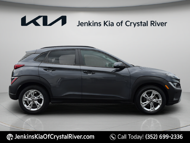 Used 2022 Hyundai Kona SEL FWD image 4