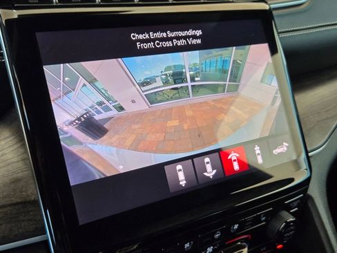 Used 2024 Jeep Grand Cherokee L Limited w/ Luxury Tech Group II image 35