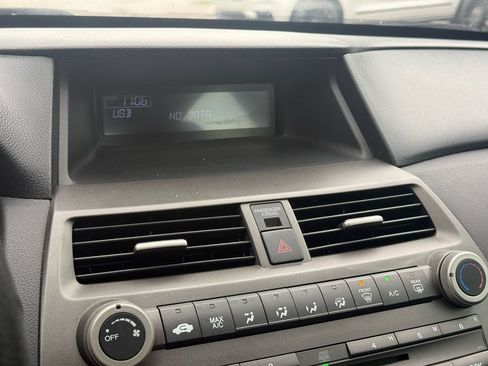 Used 2012 Honda Accord LX image 6