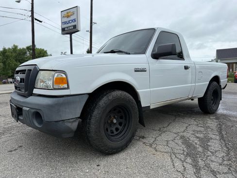 Used 2010 Ford Ranger XL RWD image 2