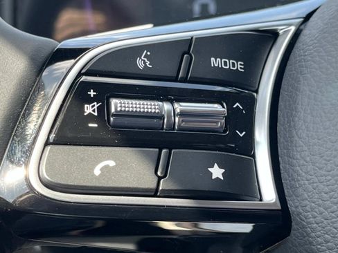 New 2026 Kia Seltos S FWD image 23