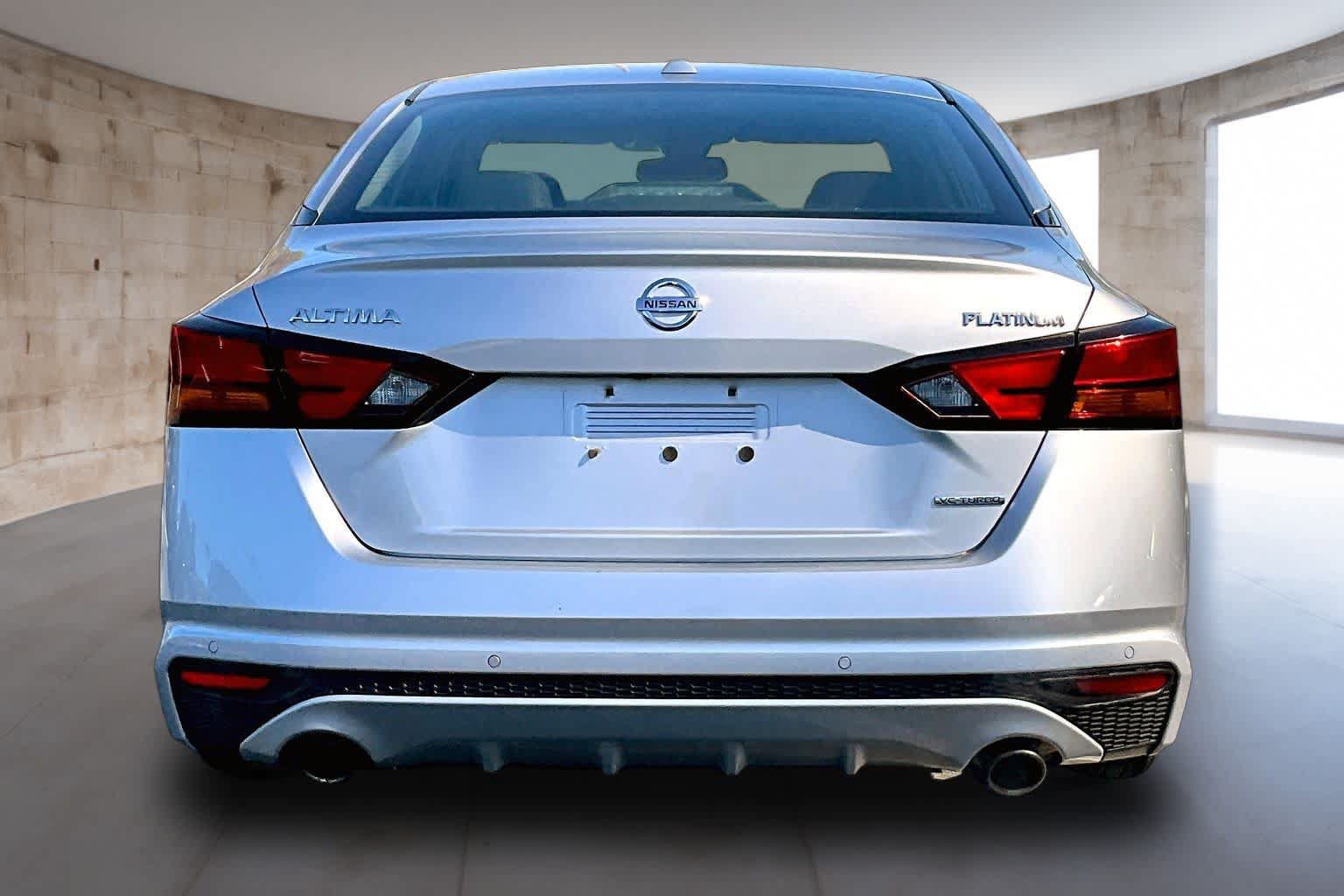 Used 2019 Nissan Altima 2.0 Platinum FWD image 6
