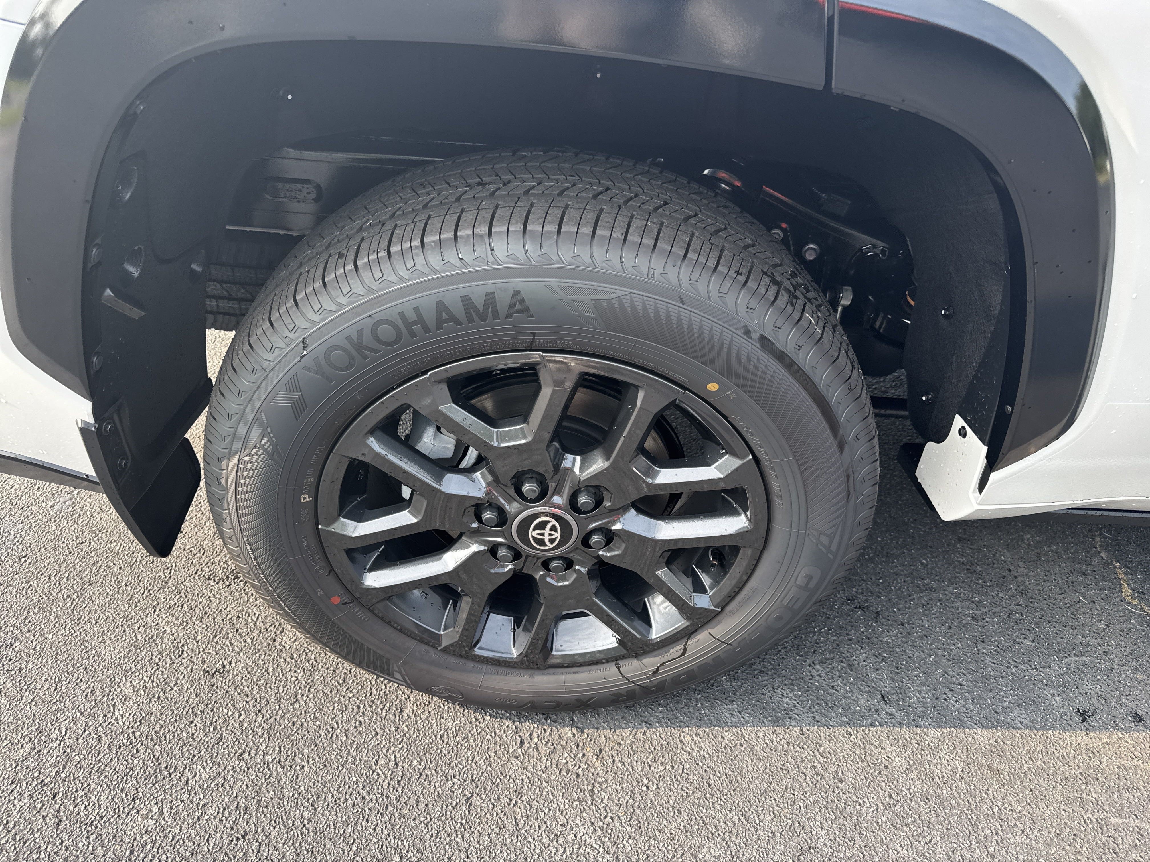 New 2025 Toyota Sequoia Platinum AWD/4WD image 11