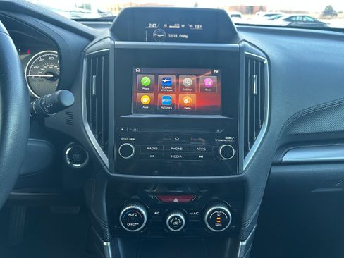 Certified 2023 Subaru Forester Premium image 16