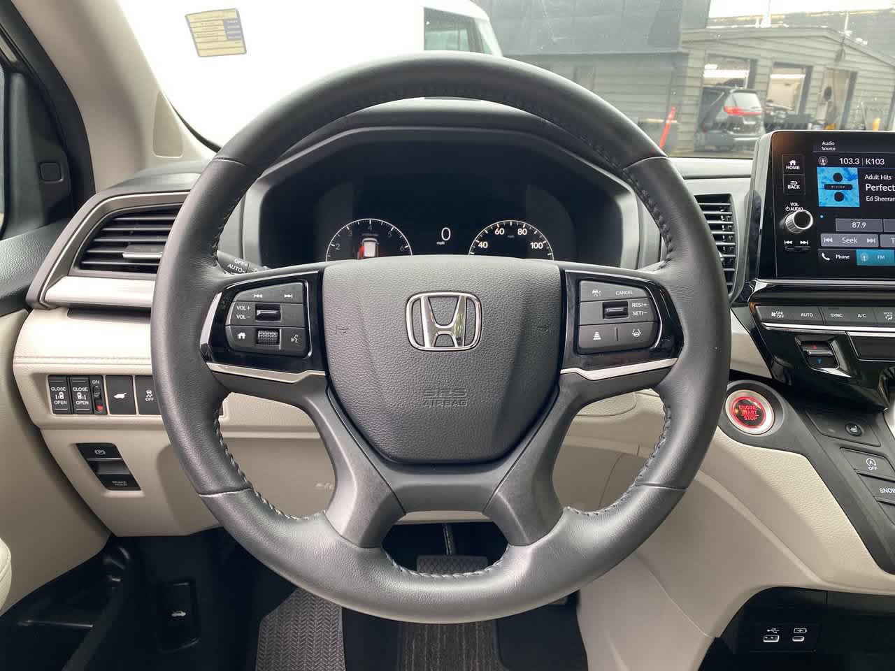 Used 2025 Honda Odyssey EX-L image 19