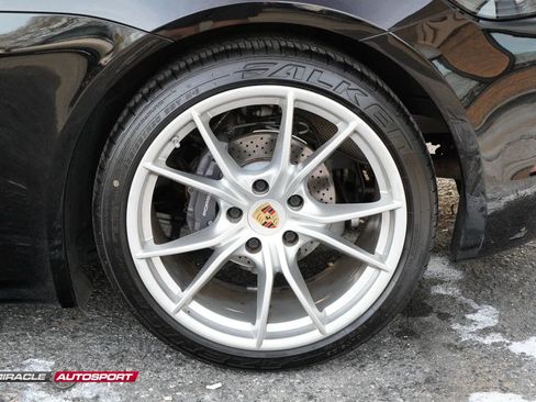 Used 2018 Porsche 718 Cayman image 12