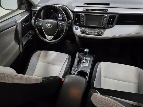 Used 2018 Toyota RAV4 XLE image 22