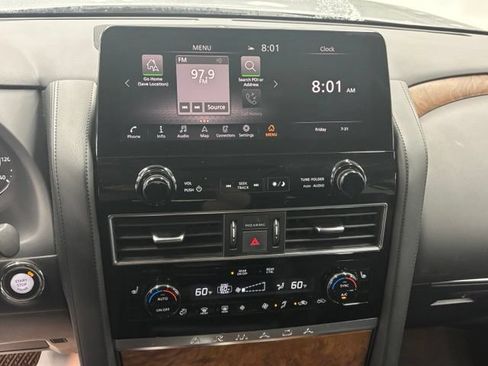 Used 2023 Nissan Armada SL w/ Captain's Chairs Package RWD image 30