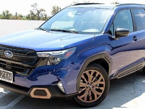 Used 2025 Subaru Forester Sport AWD/4WD image 1