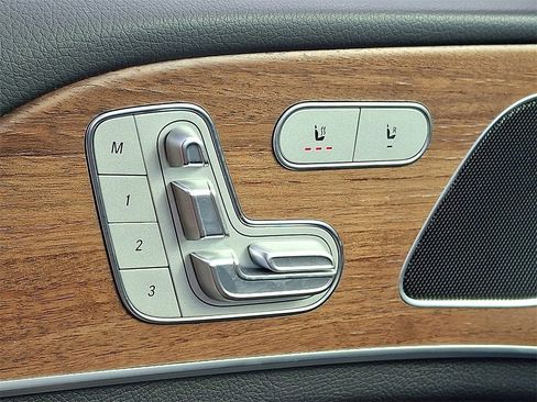 Certified 2025 Mercedes-Benz GLE 350 4MATIC image 26