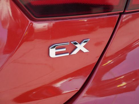 Certified 2019 Kia Forte EX w/ EX Launch Edition image 6
