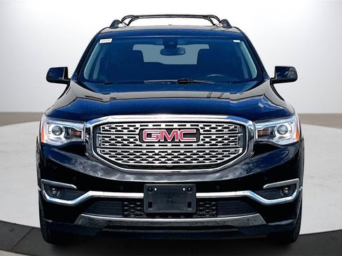 Used 2019 GMC Acadia Denali w/ Technology Package image 3