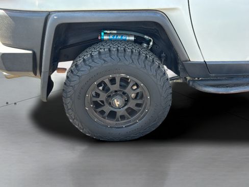 Used 2010 Toyota FJ Cruiser 4WD image 35