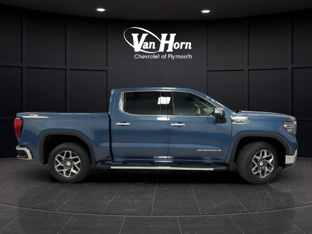 Used 2024 GMC Sierra 1500 SLT w/ SLT Premium Plus Package AWD/4WD image 8
