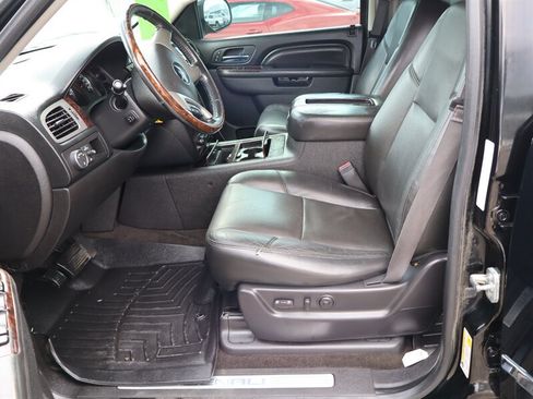 Used 2013 GMC Yukon Denali AWD/4WD image 13