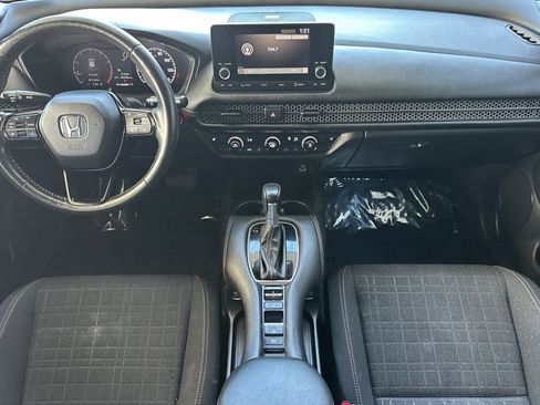 Certified 2023 Honda HR-V Sport image 9