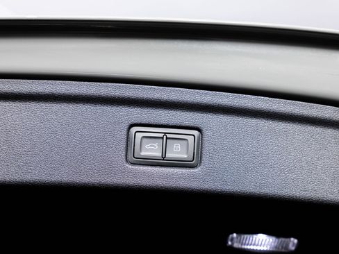 Used 2022 Audi S5 Prestige w/ Prestige Package image 22