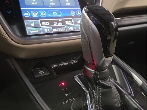 Used 2025 Subaru Outback Limited image 19