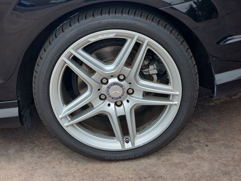 Used 2012 Mercedes-Benz C 250 Coupe image 33