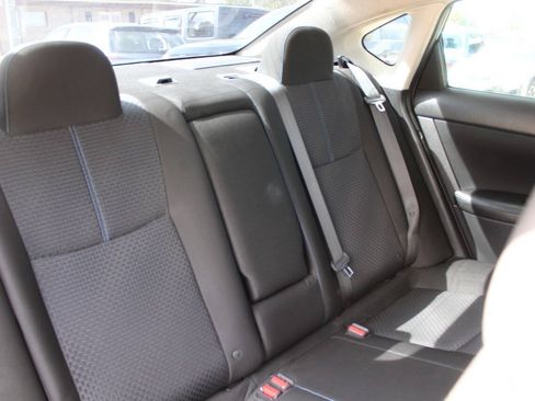 Used 2018 Nissan Sentra SR FWD image 11