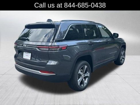 New 2026 Jeep Grand Cherokee Limited RWD image 5