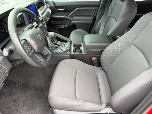 Used 2026 Toyota Tacoma SR5 AWD/4WD image 5