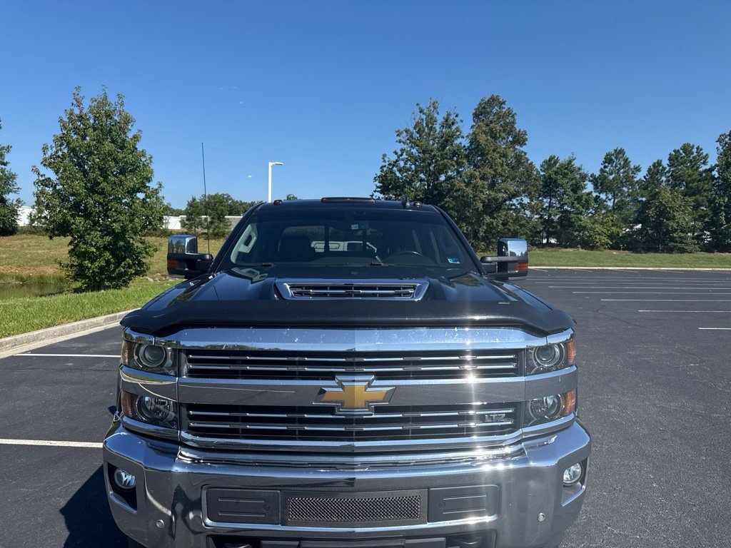Used 2018 Chevrolet Silverado 3500 LTZ w/ Duramax Plus Package AWD/4WD image 2