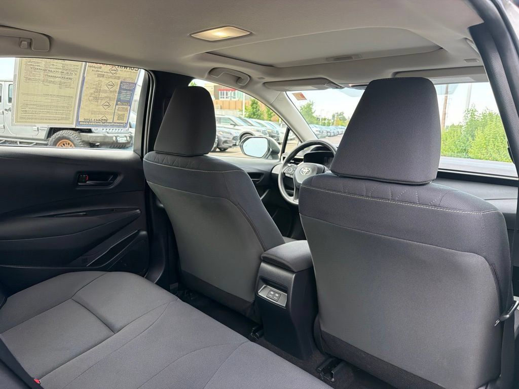 Used 2023 Toyota Corolla LE w/ LE Premium Package FWD image 15