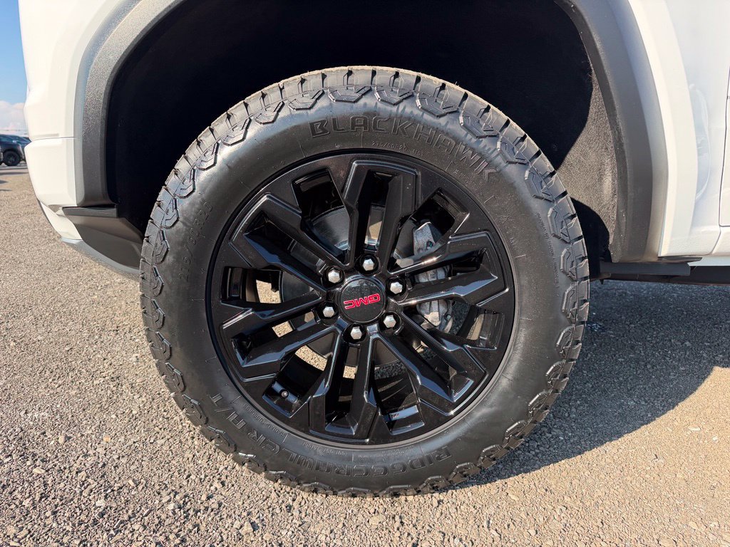 Used 2023 GMC Canyon AT4 AWD/4WD image 13